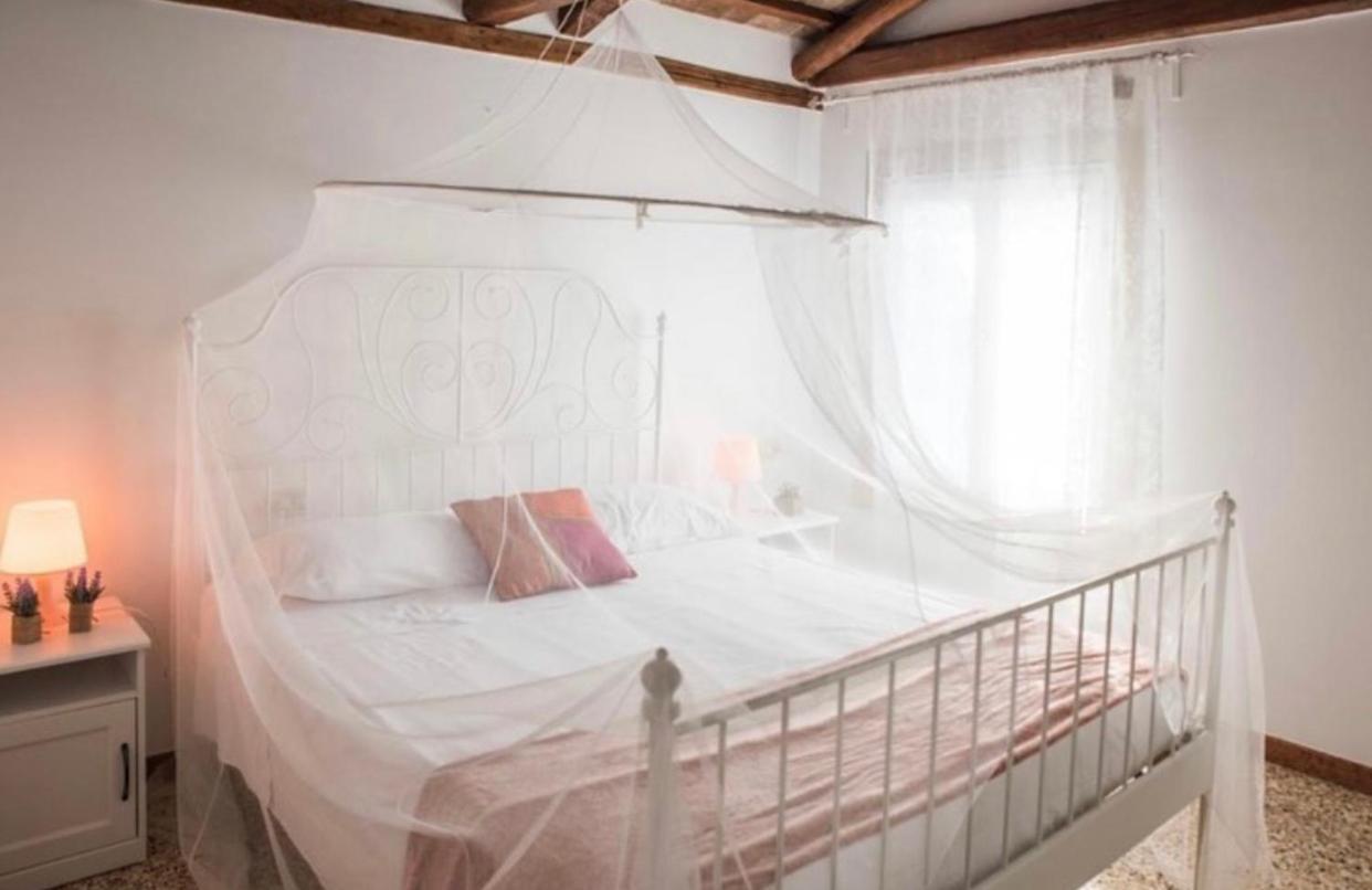 Salamon Guest House Венеция Екстериор снимка