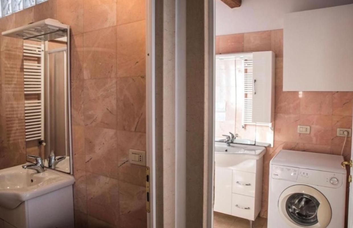 Salamon Guest House Венеция Екстериор снимка