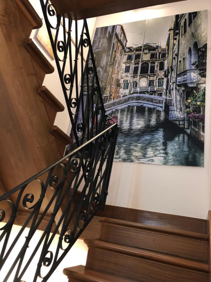 Salamon Guest House Венеция Екстериор снимка