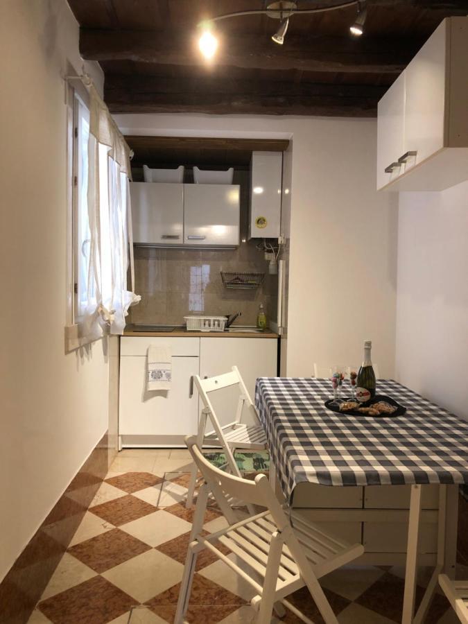 Salamon Guest House Венеция Екстериор снимка