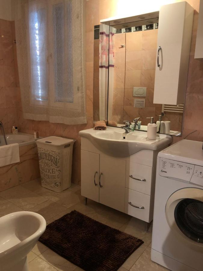 Salamon Guest House Венеция Екстериор снимка